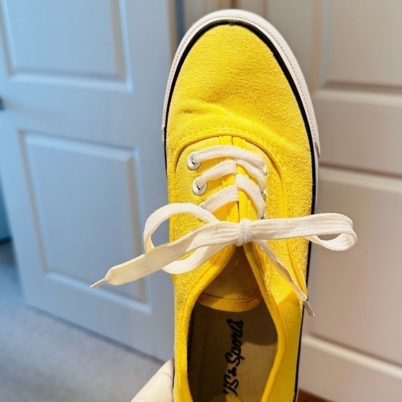 US Sports Women Sneakers. - Picture 12 of 15